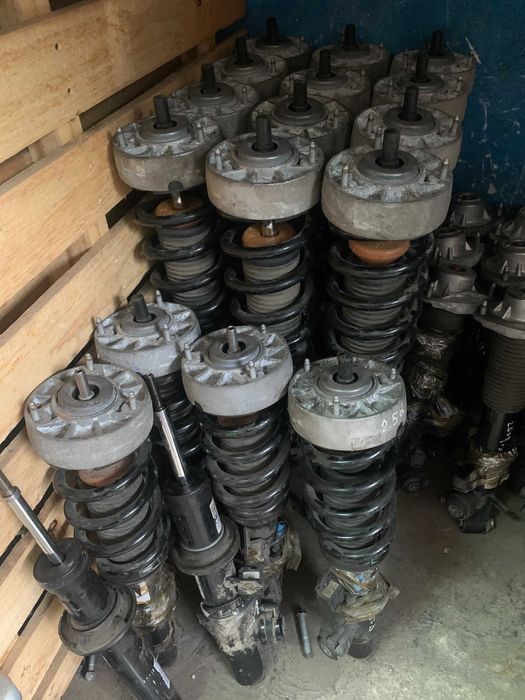 BMW X-5 F15 X-6 F16 Амортизатори