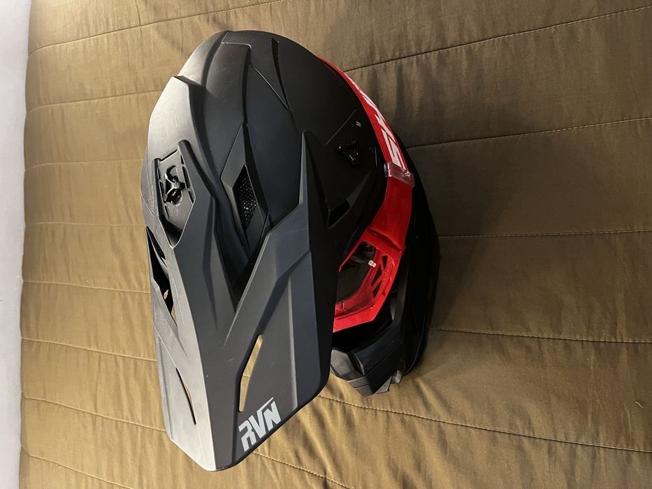 Vendo capacete + oculos