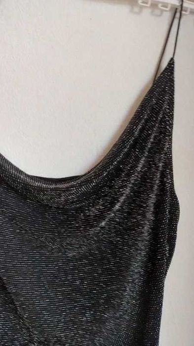 Czarna sukienka na ramiączkach mini z brokatem srebrnym H&M M