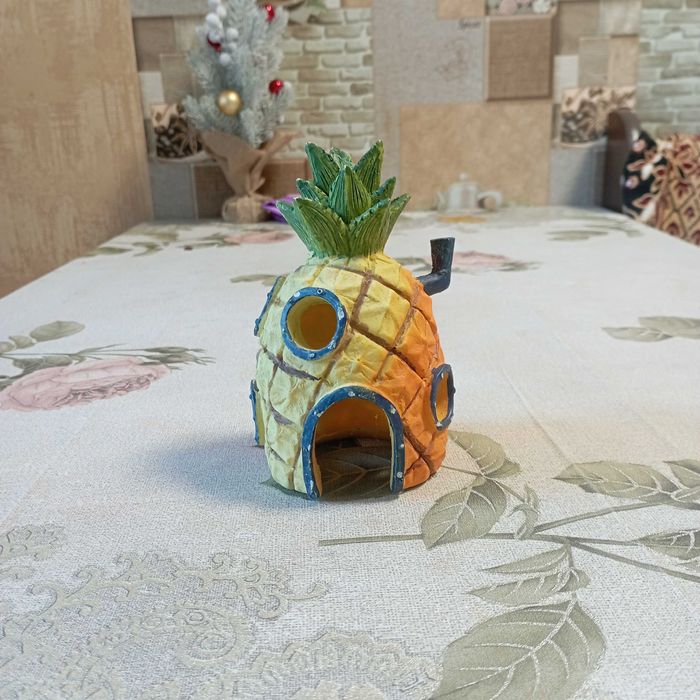 Продам домики ,замки и декорации для аквариума