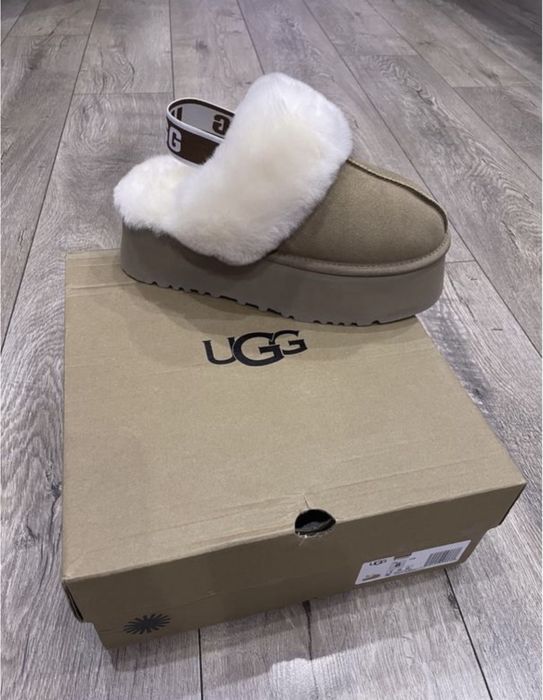 Жіночі Замшеві уггі на платформі UGG W FUNKETTE кольору кемел