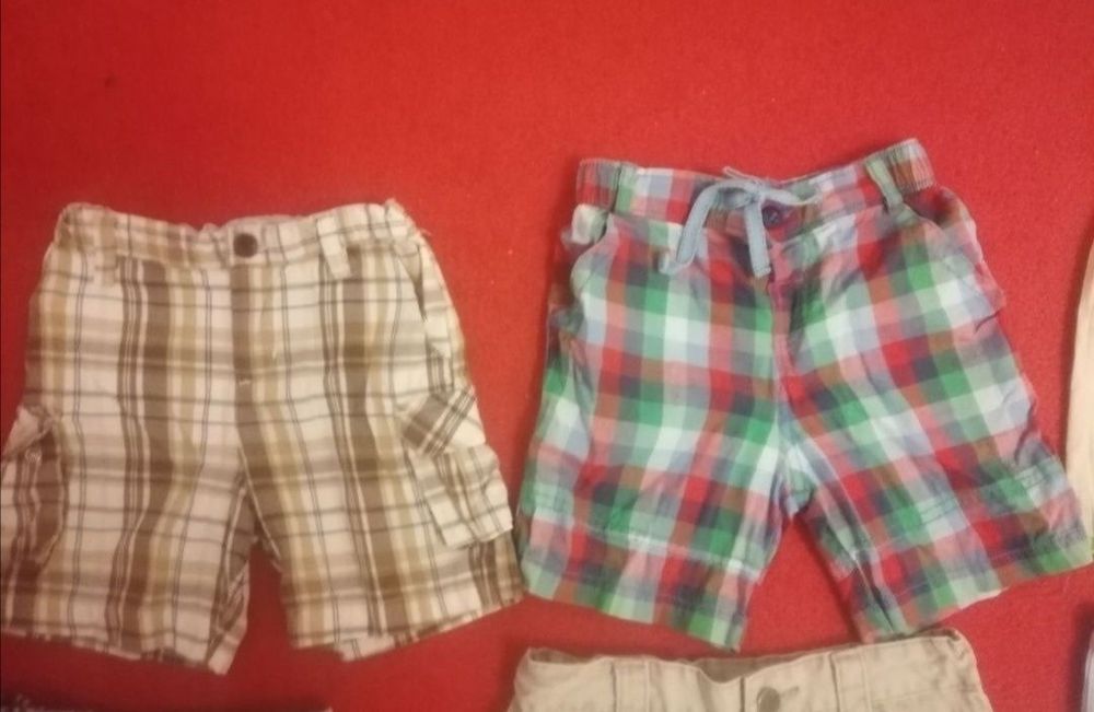 Krótkie spodenki roz 12-18mcy i 18-24 m-ce