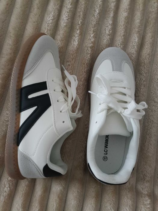 Damskie sneakersy Rozmiar 37 (23,6)