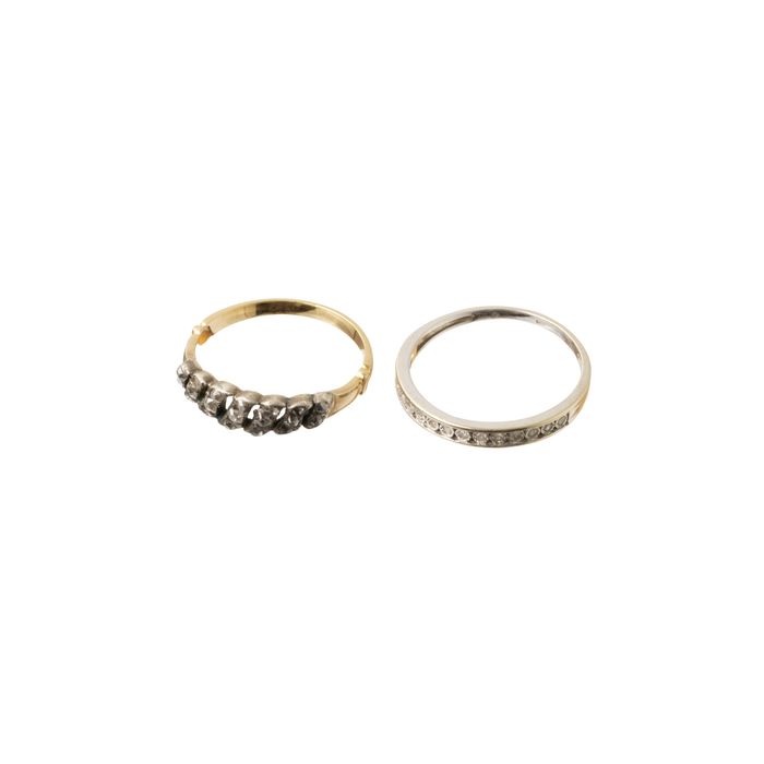Joias - Três aneis em ouro 18K e diamantes - Século XIX