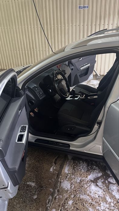 VOLVO V50 2010 VIN YV1MW76F2A2567938 фото оголошення 6 з 21