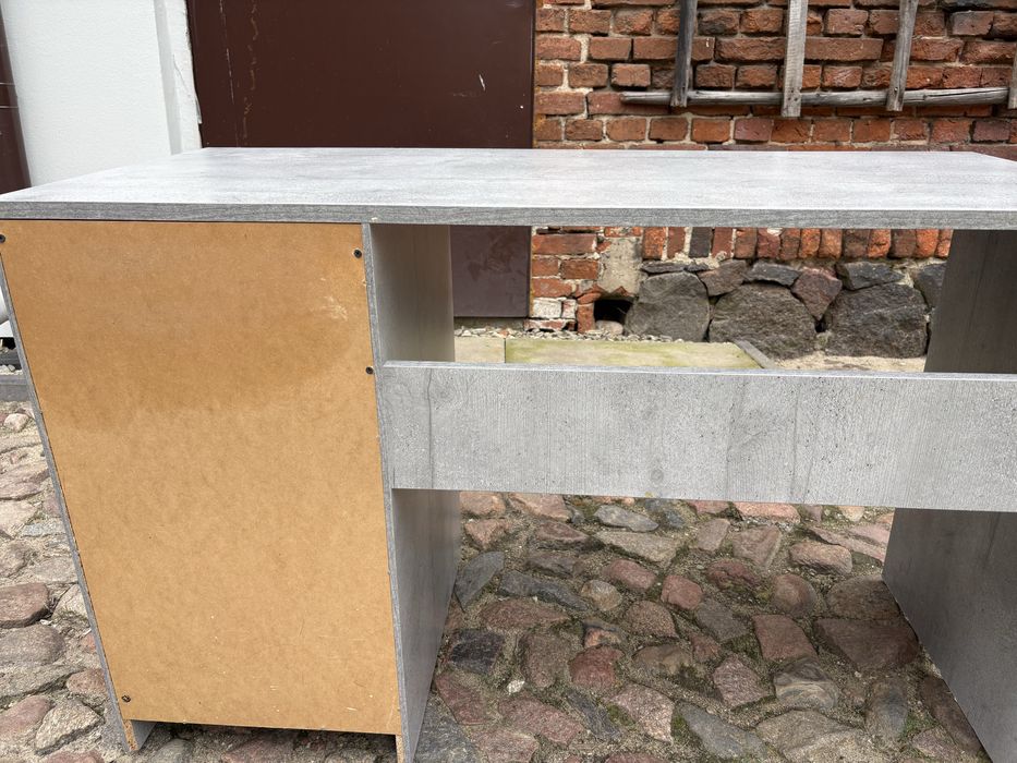 Biurko młodzieżowe  120/57