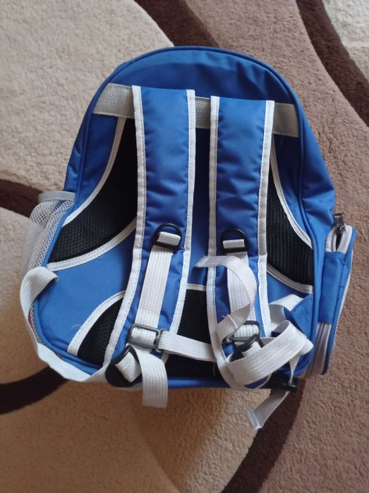 Продаю переноску рюкзак для животных