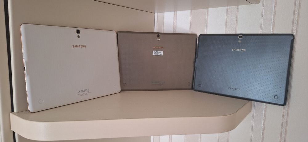 Планшет Samsung Galaxy Tab S 10.5"  Super AMOLED Android 10 YouTube Wi-Fi LTE SIM card