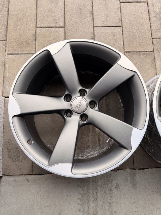 Felgi Rotor 9x19 ET33 opony 255 35 19 Audi A5 S5 A4 5x112