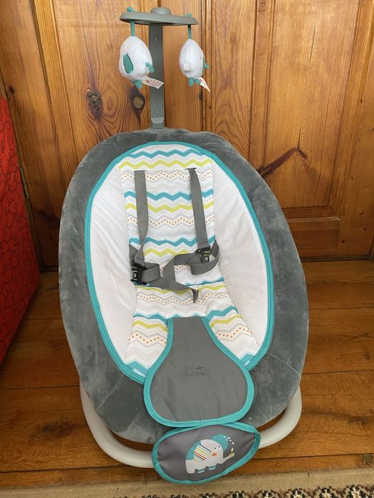 Шезлонг-гойдалка Mastela Fold up Rocker 6915