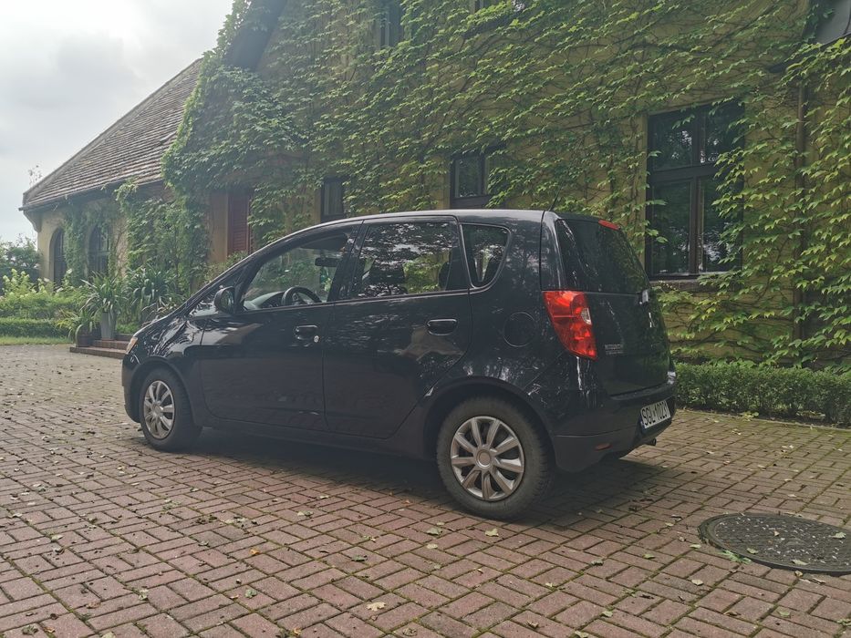 Mitsubishi colt czarny