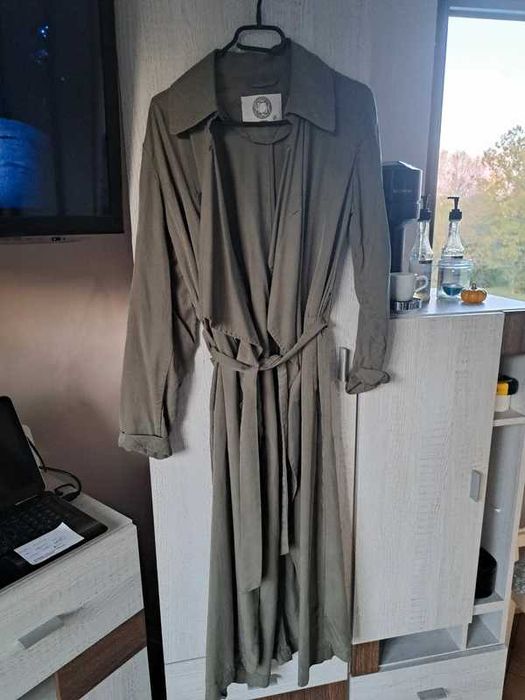 płaszczyk trench S 36 khaki