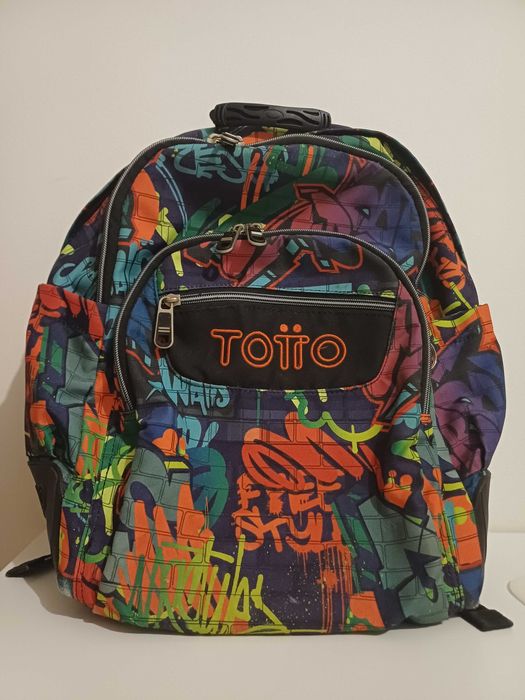 Mochila escolar Totto