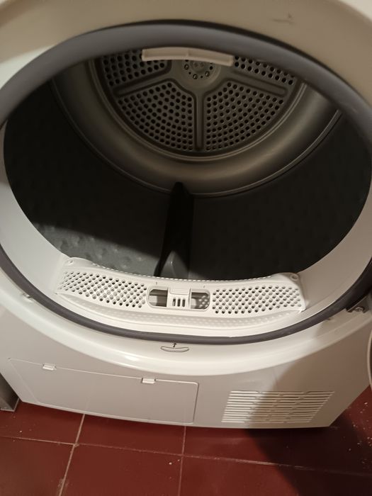 Máquina de secar roupas 8kg