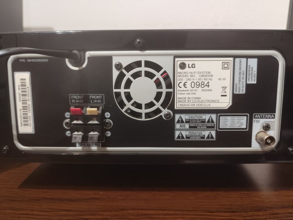 LG  micro Hi-Fi System – Óptimo estado + Comando