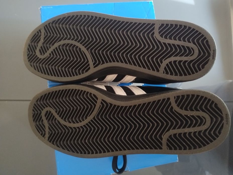 Sapatilhas Superstar II Adidas com missangas n39 1/3