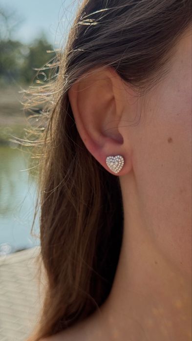 Срібні прикраси з муасанітами (діамантами), пусети, підвіска, каблучка