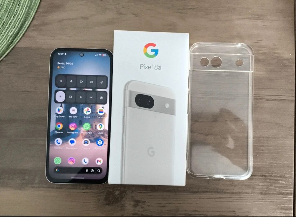Google pixel 8a como novo