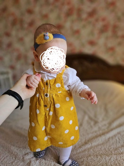 Комплект 6-9 місяців дівчинка святковий сарафан блуза колготи пінеткиі