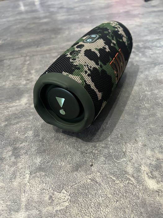 Продам JBL Charge 5 squad стан ідеал