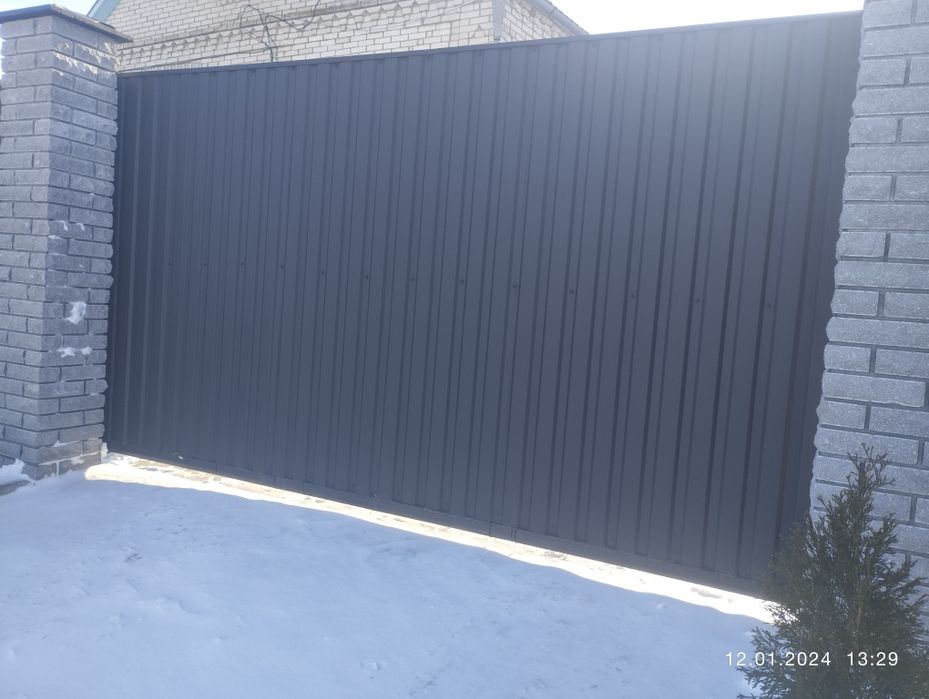 Виготовлення відкатних воріт