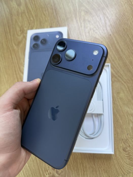 Iphone 17 Pro Max de 256gb com fatura ( Como Novo)