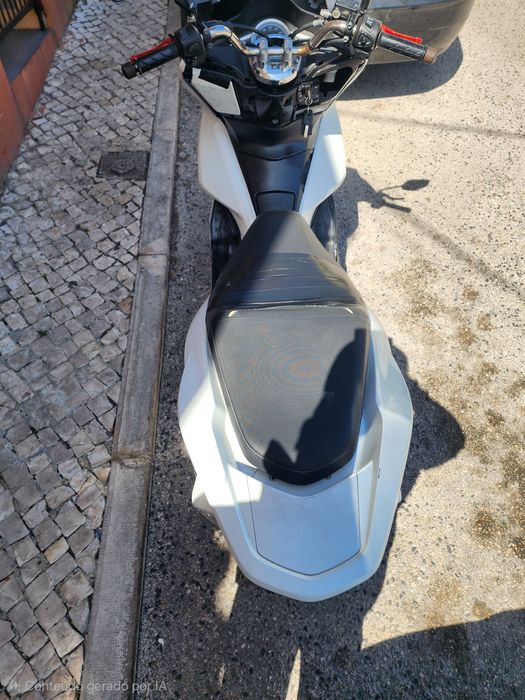 Honda pcx versão 2014-2017