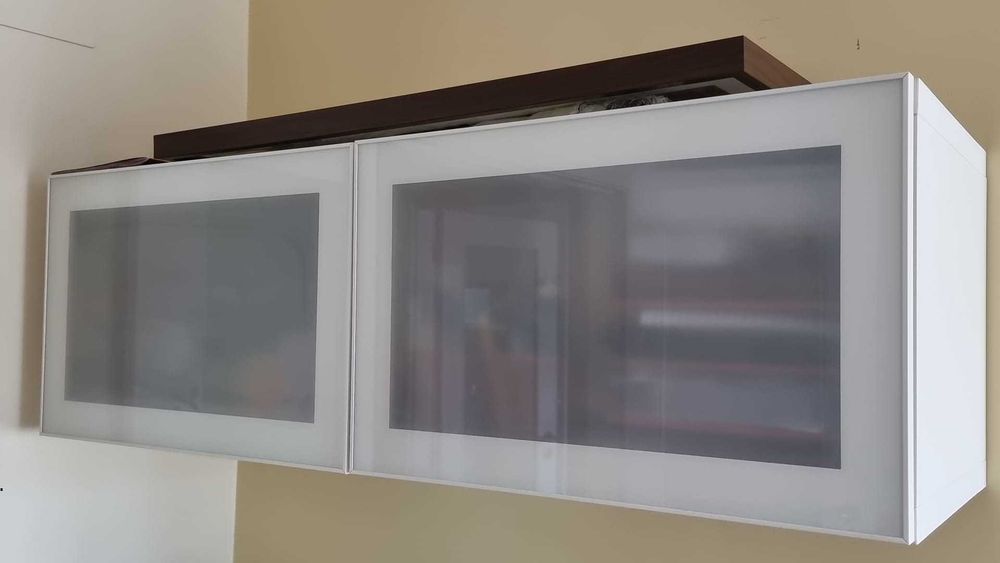 Armário suspenso BESTA (IKEA)