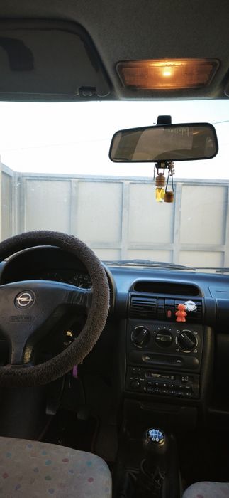 Opel Corsa 1.2 16V — 2000