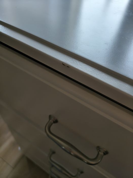 Biała komoda Ikea