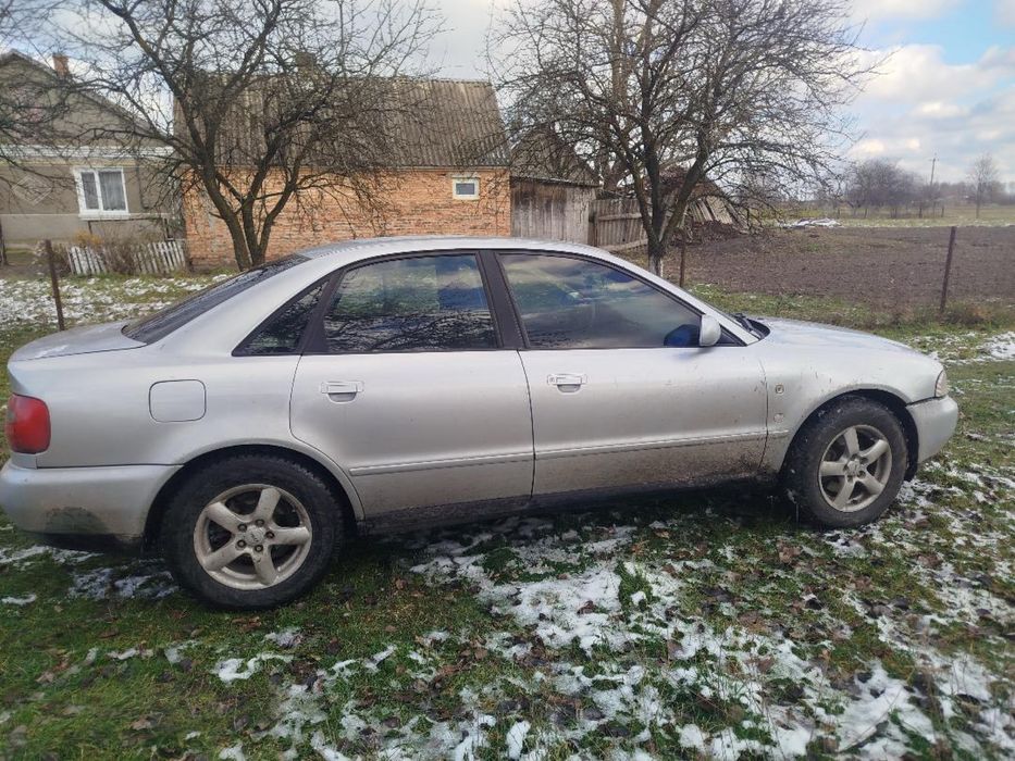 ‼️‼️‼️Терміново продам ауді а4б5 1.8 gaz/benzin‼️‼️‼️