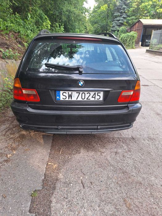 Samochód bmw 320 DT