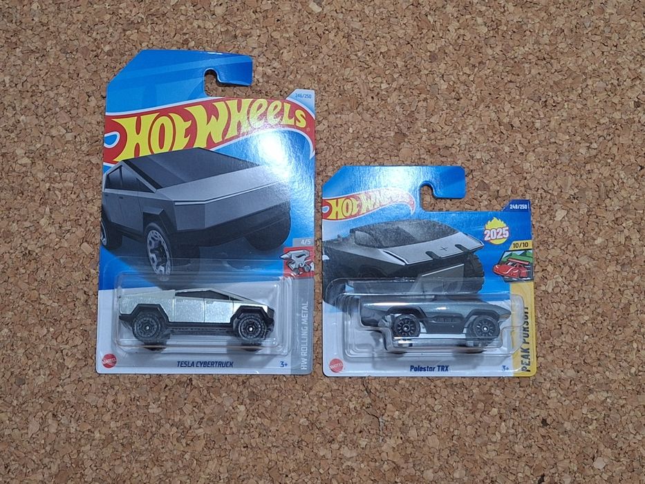 VARIEDADE de HotWheels