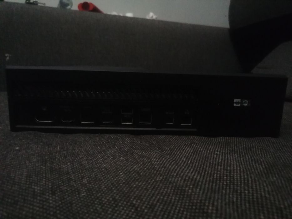 Xbox one +pad i 3 gry