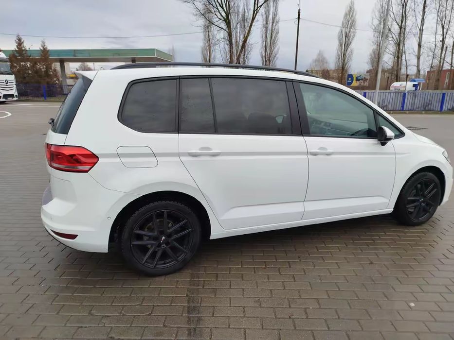 Фольцваген Тоуран 2019 рік