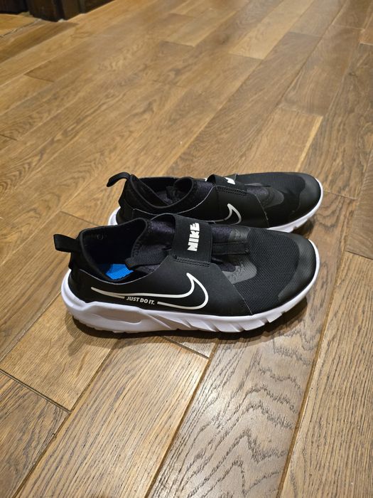 Nike 38.5 just do it