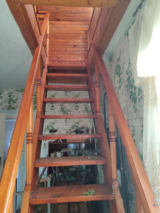 Продам дачу в солов'їній рощі.