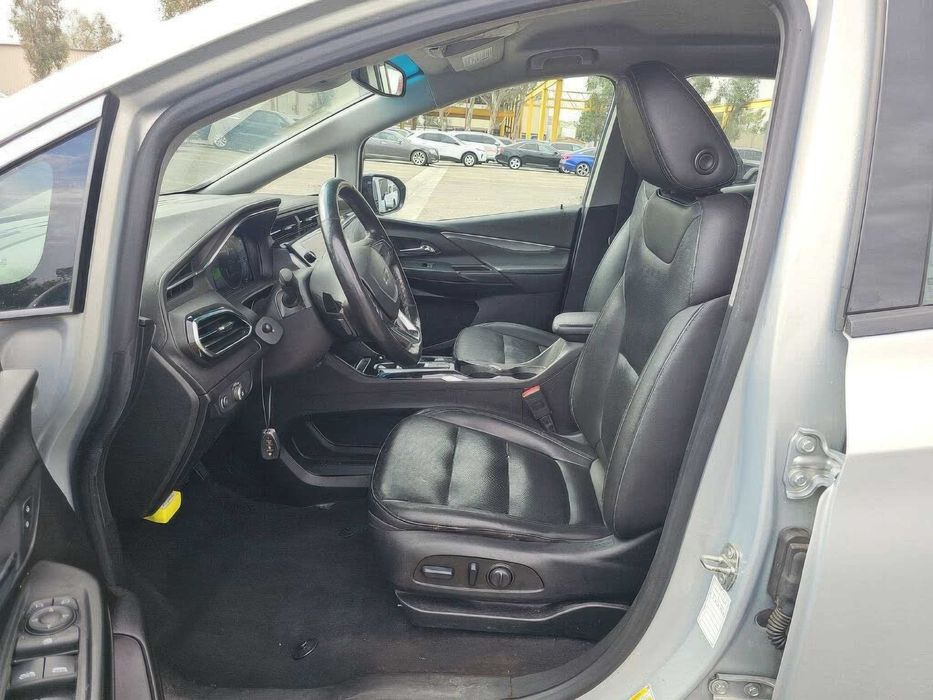Chevrolet Bolt EV 2LT      2023