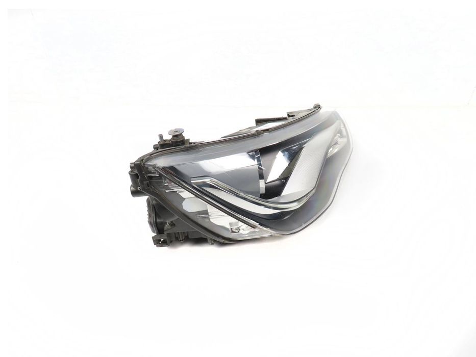 Farol Xenon Audi A1 Ref: 8X0941006 2010 - 2026