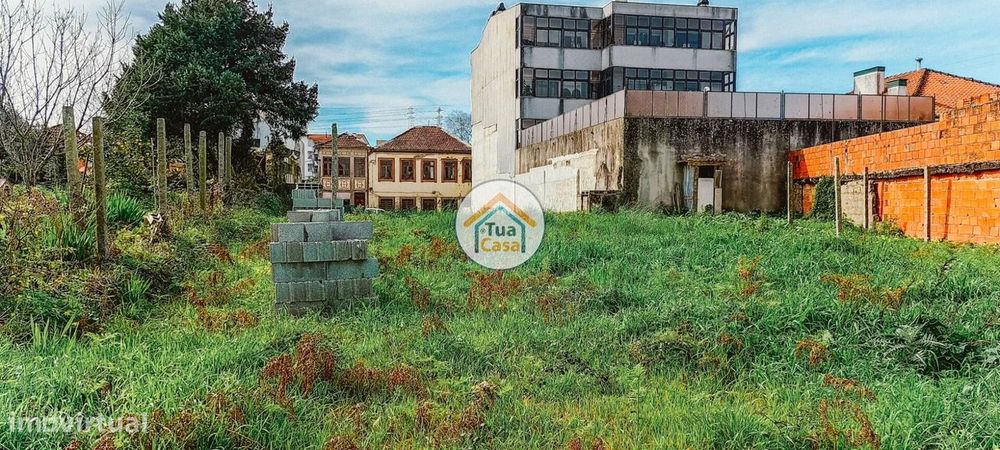 Terreno Urbano com PIP Aprovado para 9 Frações | Oliveira do Douro | V