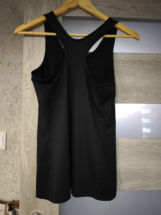Czarny top damski oddychający Dri -Fit Nike xs