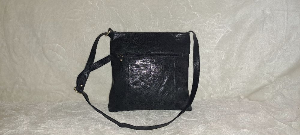 Skórzana, czarna torebka Taurus- skóra naturalna
