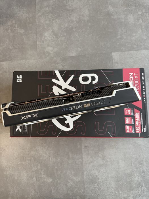 XFX radeon rx 6700xt qick 319 12GB