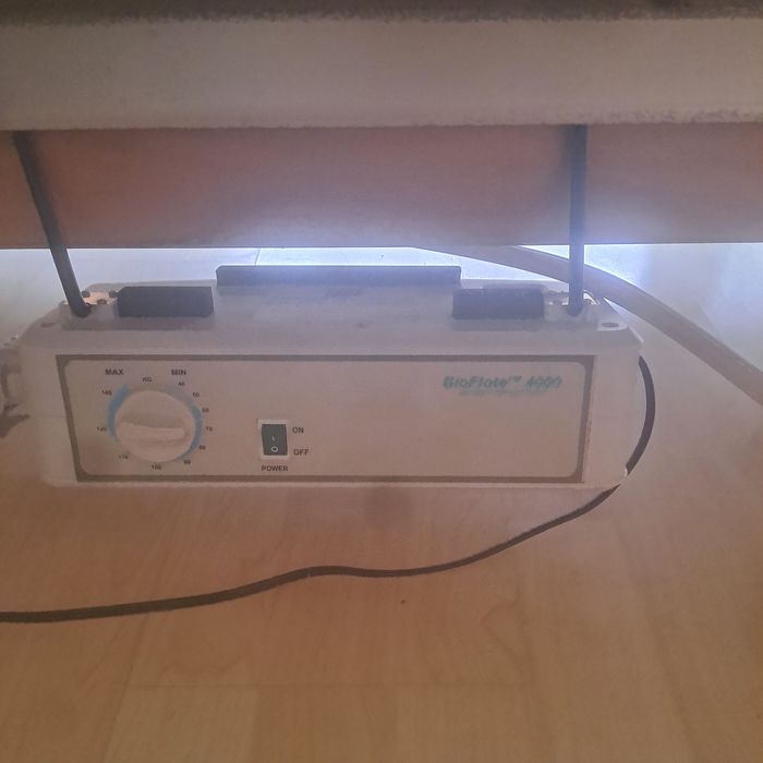 Łóżko rehabilitacyjne + stolik gratis