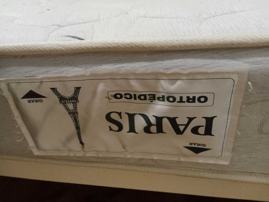 Cama de solteiro + colchão