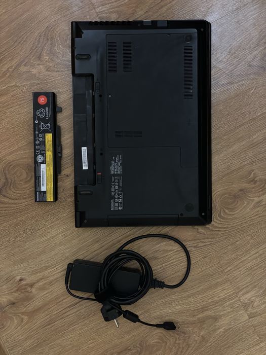 Ноутбук Lenovo B5400