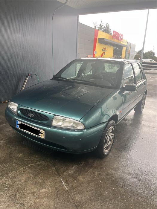 Vendo ou troco fiesta 1.25 zetec