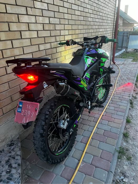 Продам Shineray 300