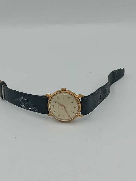 Zegarek automatyczny Lip Incabloc 900690