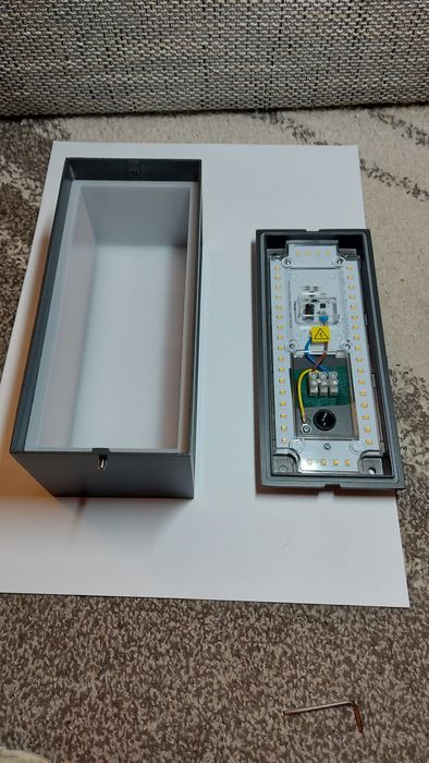 NOWA Hlfvkite Zewnętrzna lampa ścienna LED, aluminiowa